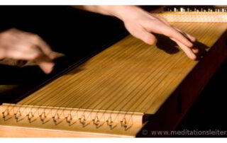 pausiert ~ Klangmeditation mit dem Monochord in Berlin Wilmersdorf 9 Monochord Oberton Meditation